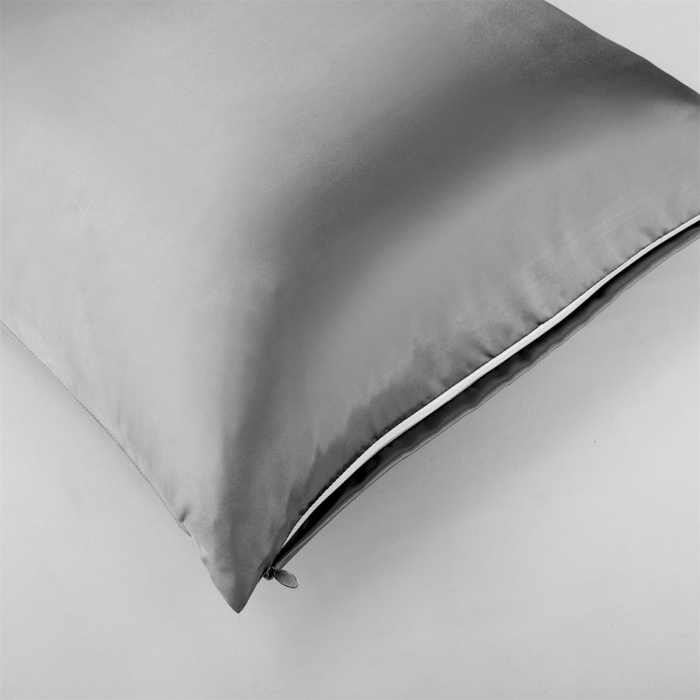 Silk Satin Pillowcase With Zipper For Hair and Skin